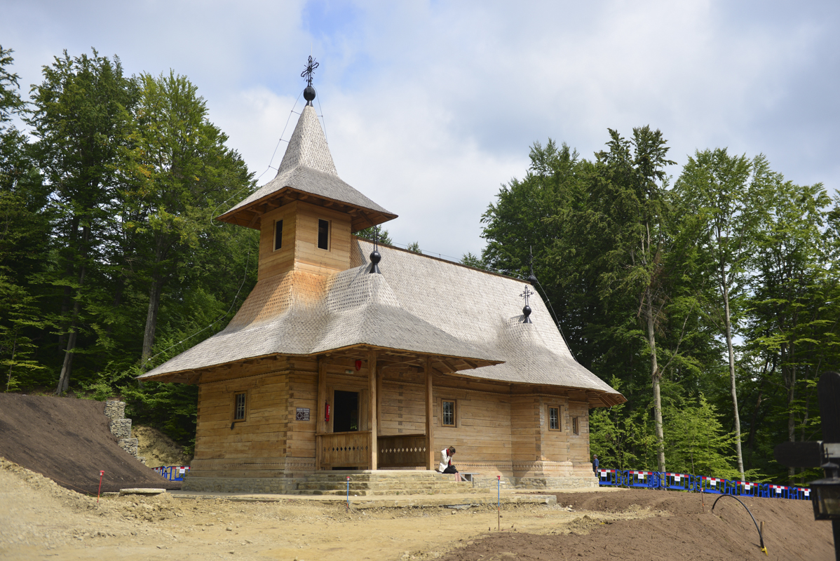 Liturghii arhierești, în cinstea Sfintei Cuvioase Teodora de la Sihla: „Ce este viața de rugăciune?”