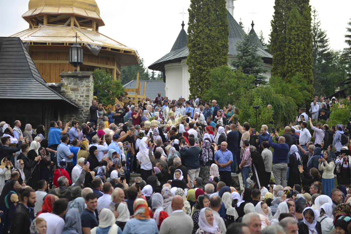 Liturghii arhierești, în cinstea Sfintei Cuvioase Teodora de la Sihla: „Ce este viața de rugăciune?”