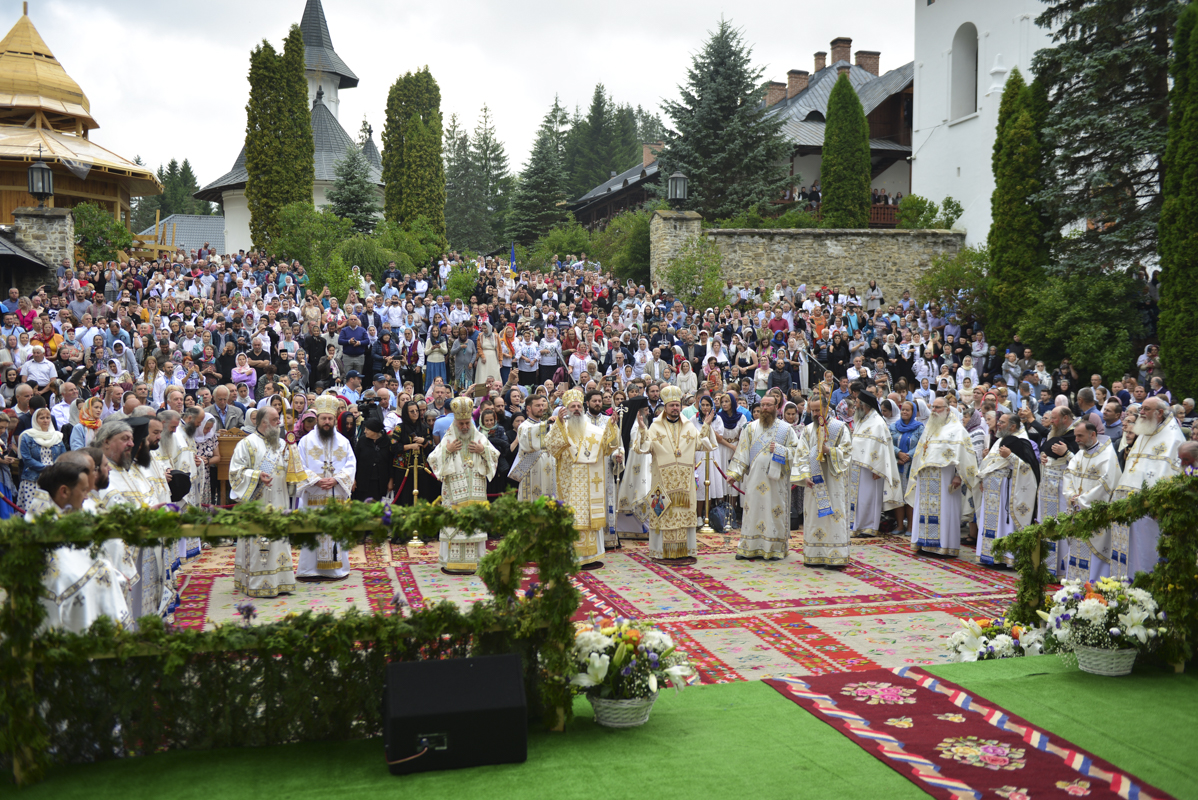 Liturghii arhierești, în cinstea Sfintei Cuvioase Teodora de la Sihla: „Ce este viața de rugăciune?”
