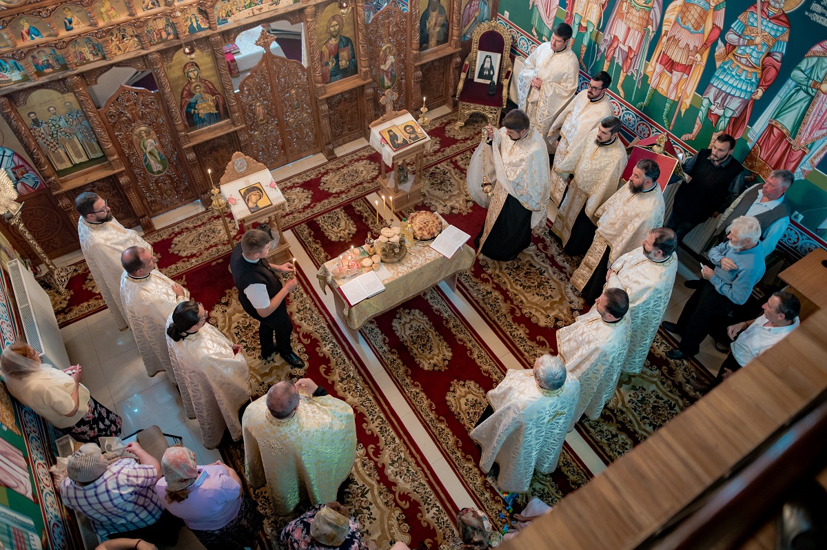 Cinstirea Sfântului Ioan Iacob Hozevitul la Seminarul din Dorohoi