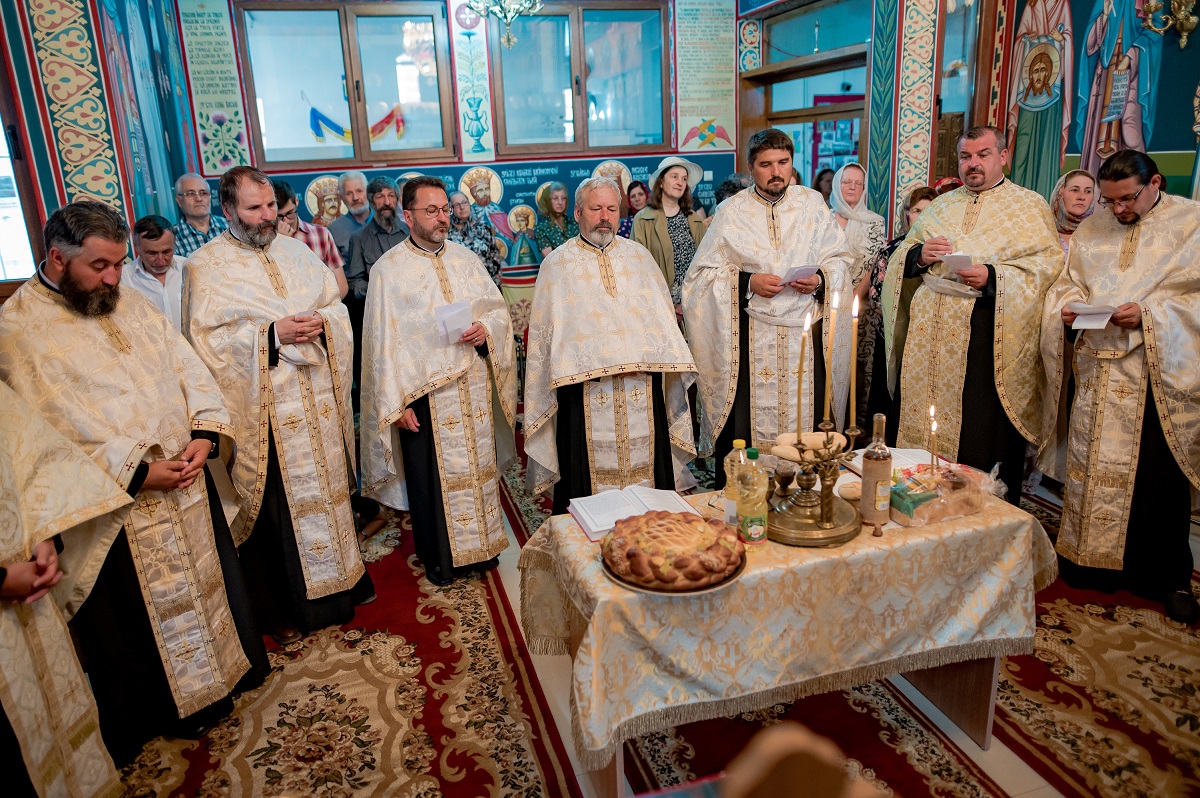 Cinstirea Sfântului Ioan Iacob Hozevitul la Seminarul din Dorohoi