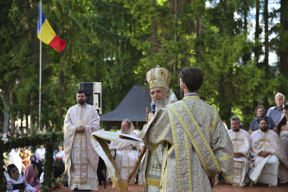 Sfântul Ioan Iacob, sărbătorit la biserica Seminarului teologic de la Mănăstirea Neamț: „Floarea cea mai frumoasă a isihasmului românesc în secolul XX”