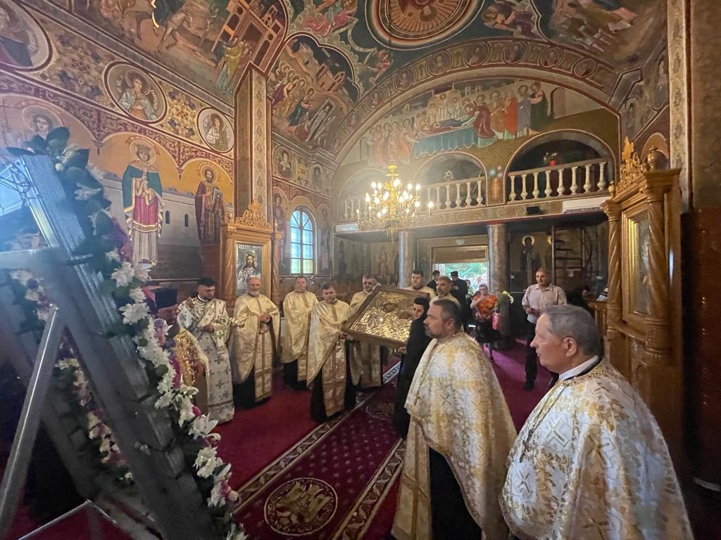 Pelerinaj în Parohia „Nașterea Maicii Domnului” din Bacău