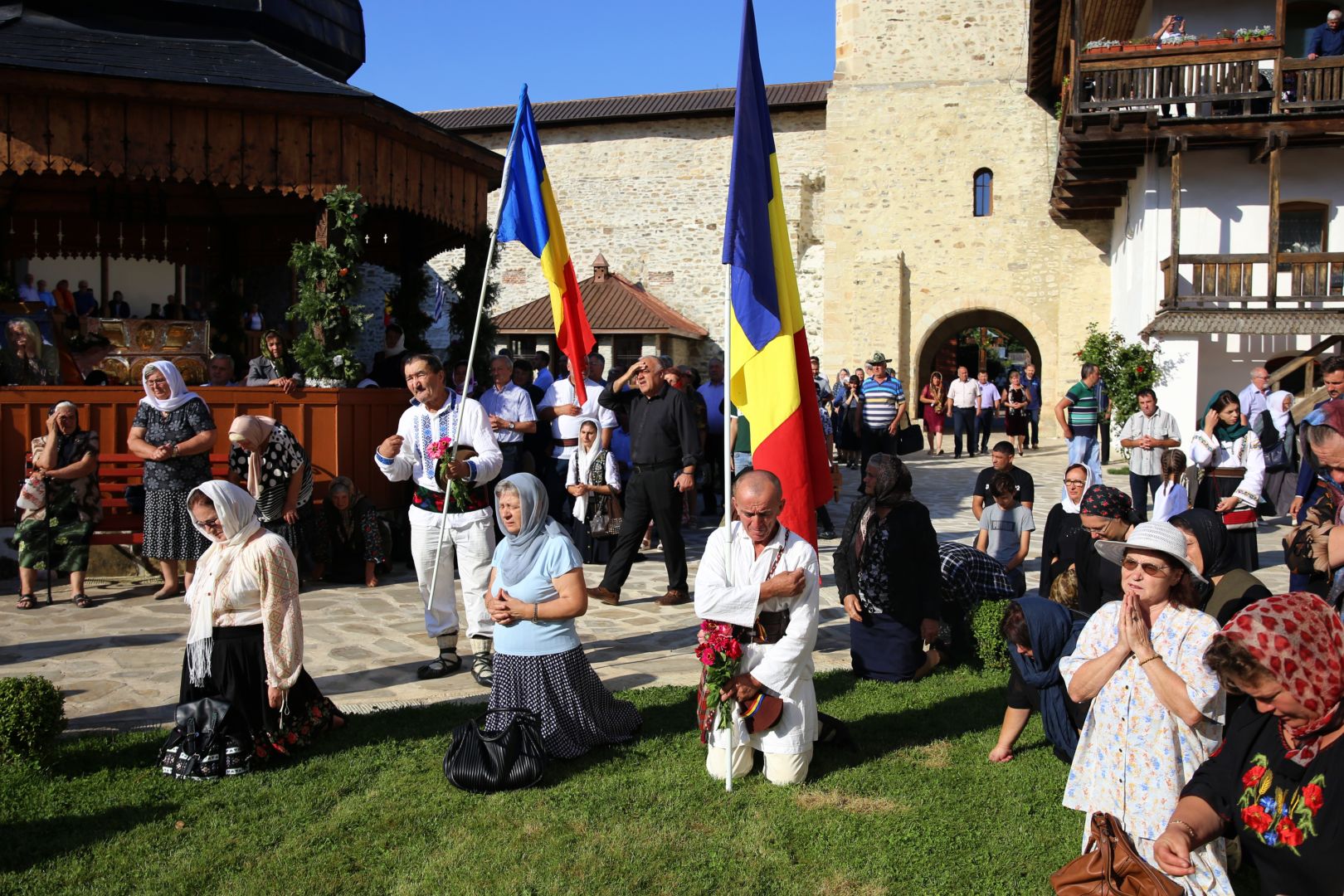 Tăierea Capului Sfântului Ioan Botezătorul: Doi ierarhi au fost prezenți la hramul Mănăstirii Secu