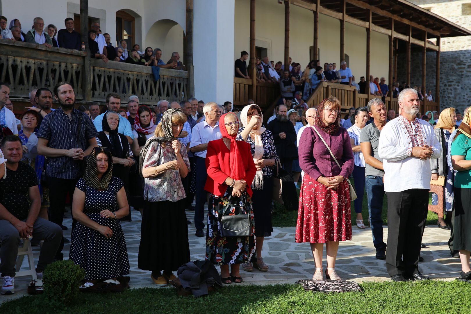 Tăierea Capului Sfântului Ioan Botezătorul: Doi ierarhi au fost prezenți la hramul Mănăstirii Secu