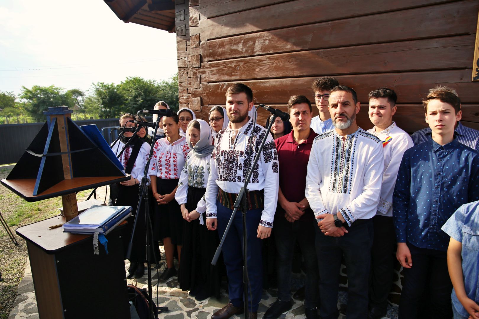 Biserica filiei Broșteni – Băbiceni a primit veșmântul cel nou al sfințirii