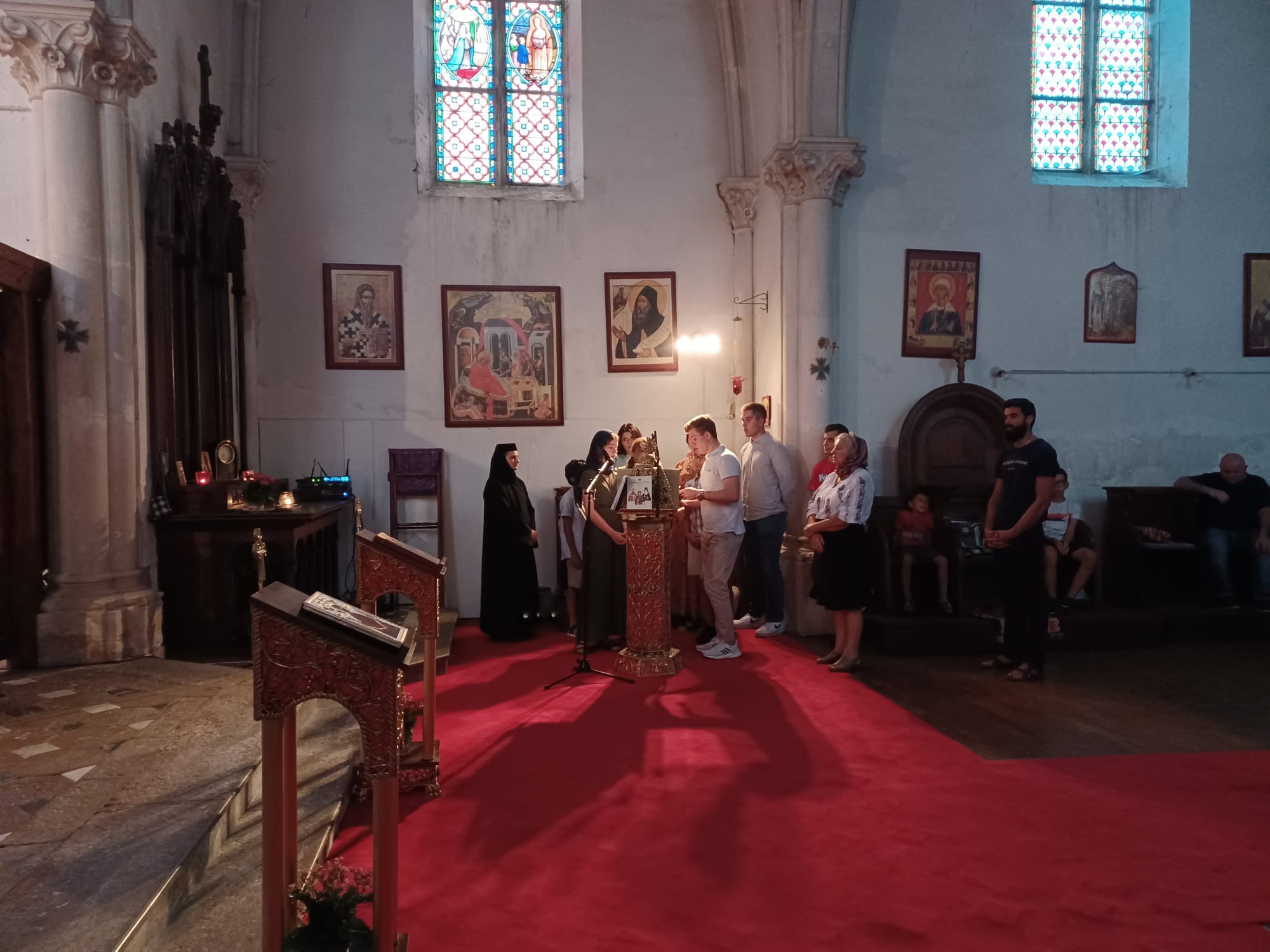 Vară bizantină la Mănăstirea „Nașterea Maicii Domnului” din Godoncourt, Franța