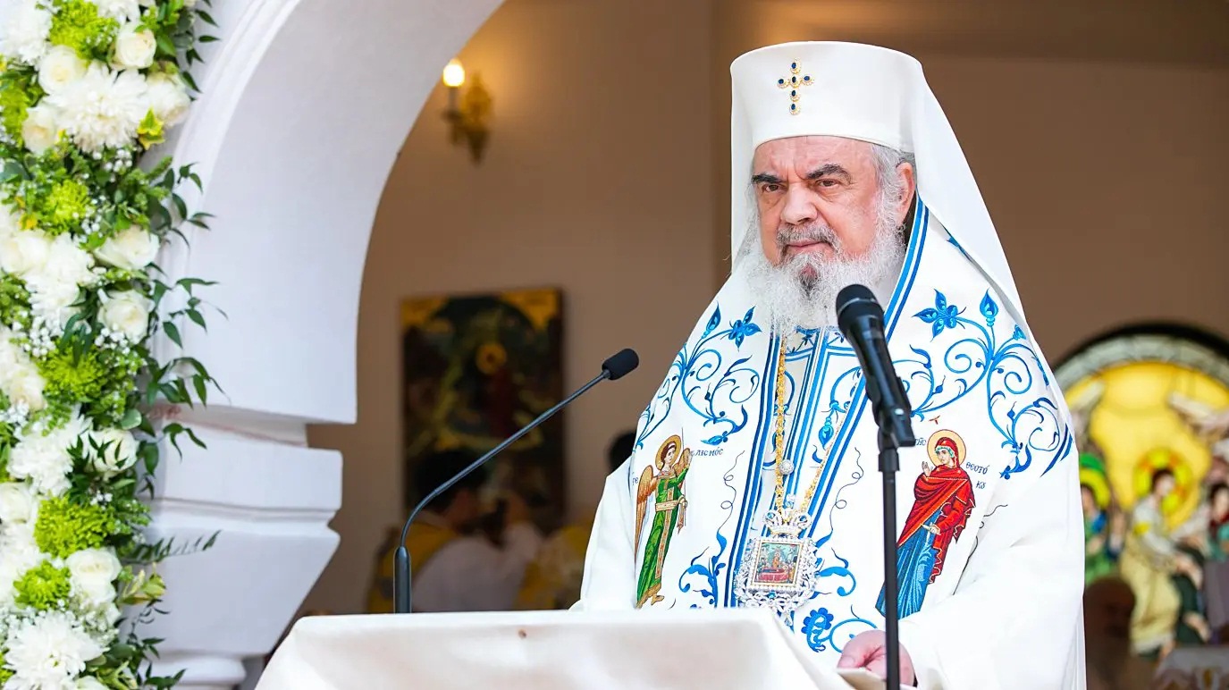 Părintele Patriarh Daniel: „Doar rugăciunea fierbinte alungă demonii. Dacă este superficială și formală, nu-l schimbă pe om”