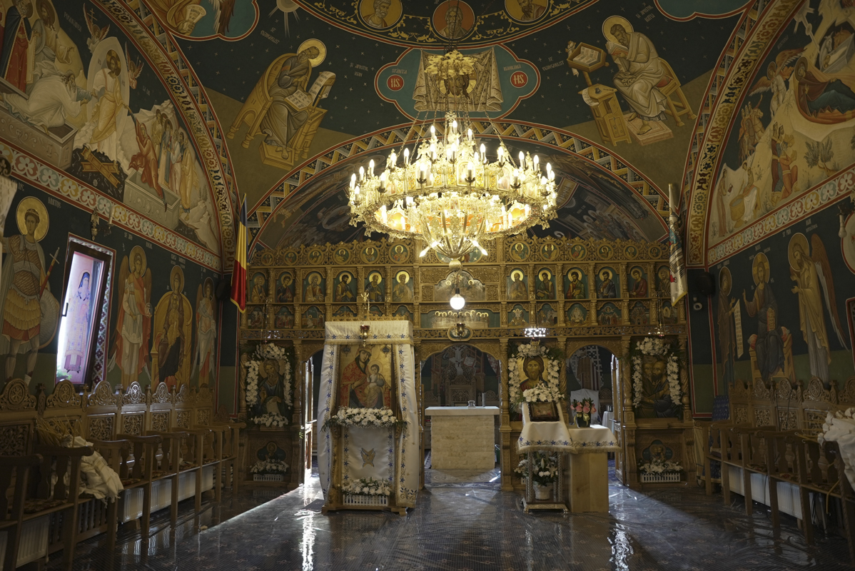 Biserica Schitului Braniște a fost sfințită: „Da, noi suntem zidirea lui Dumnezeu”