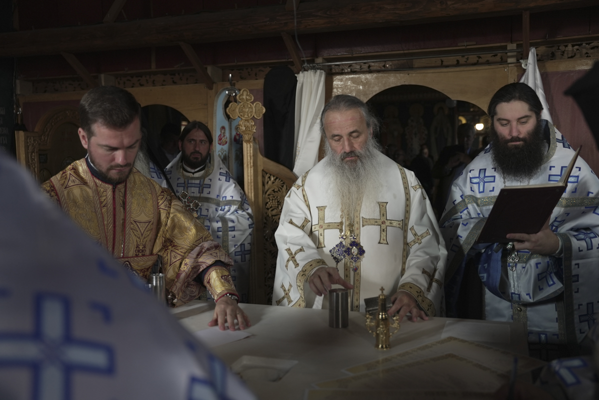 Biserica Schitului Braniște a fost sfințită: „Da, noi suntem zidirea lui Dumnezeu”