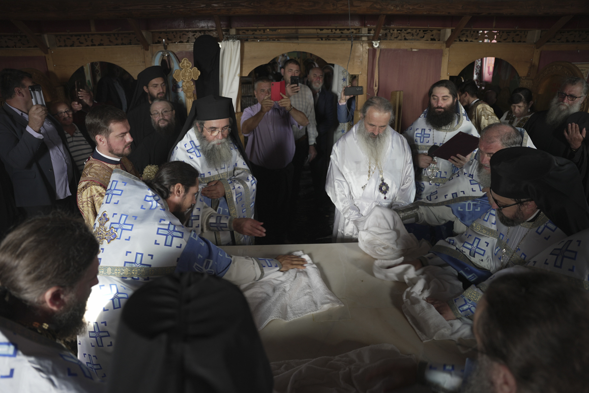 Biserica Schitului Braniște a fost sfințită: „Da, noi suntem zidirea lui Dumnezeu”