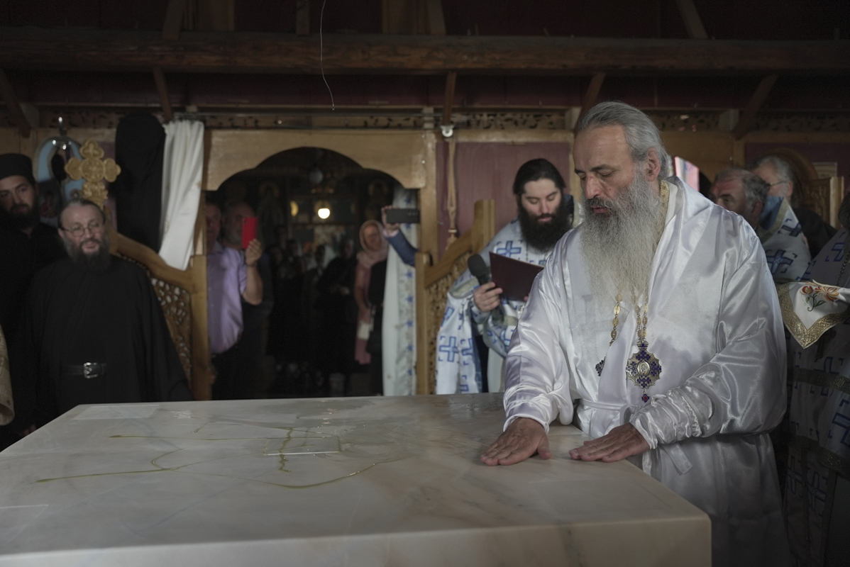 Biserica Schitului Braniște a fost sfințită: „Da, noi suntem zidirea lui Dumnezeu”