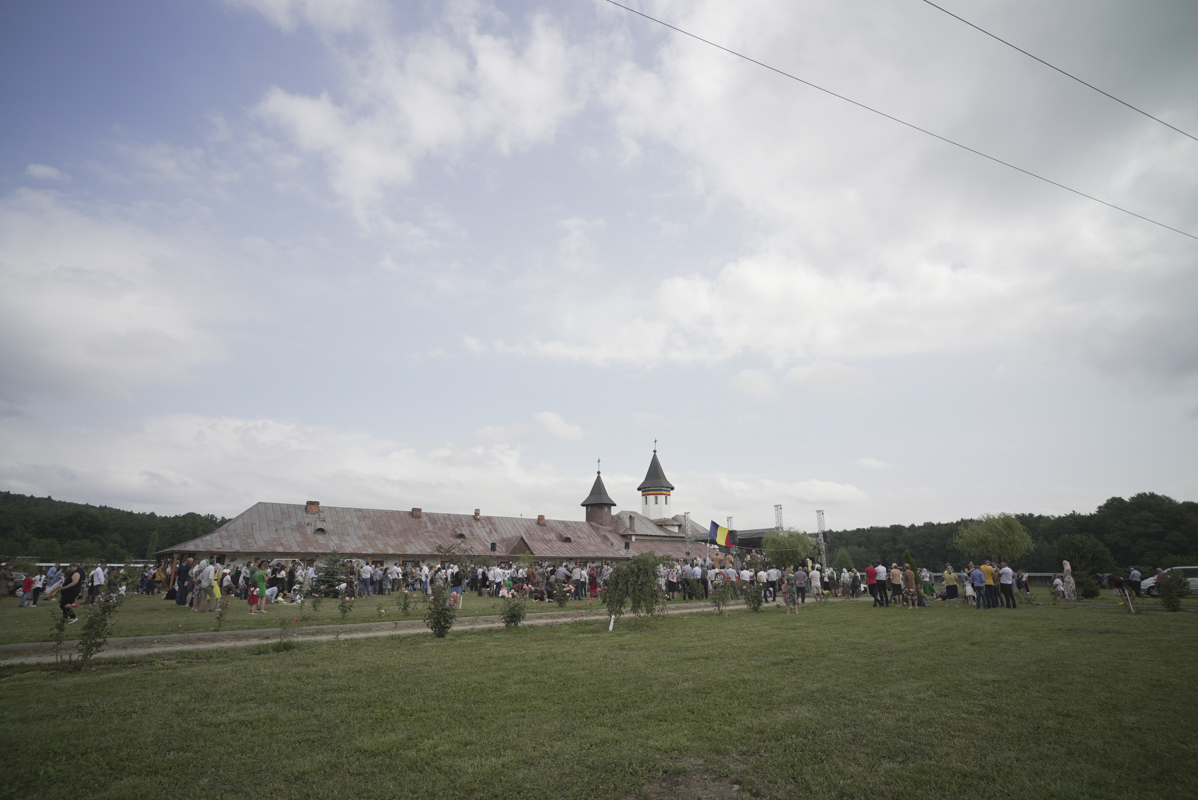 Biserica Schitului Braniște a fost sfințită: „Da, noi suntem zidirea lui Dumnezeu”