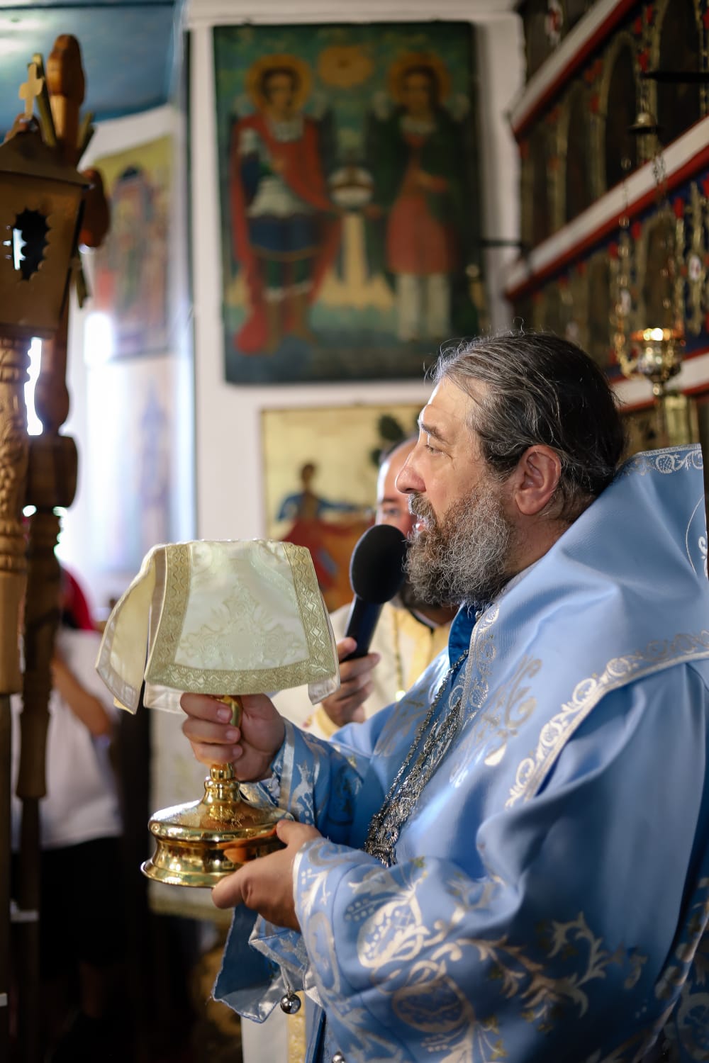 Bucurie întreită pentru enoriașii din Parohia Podolenii de Jos