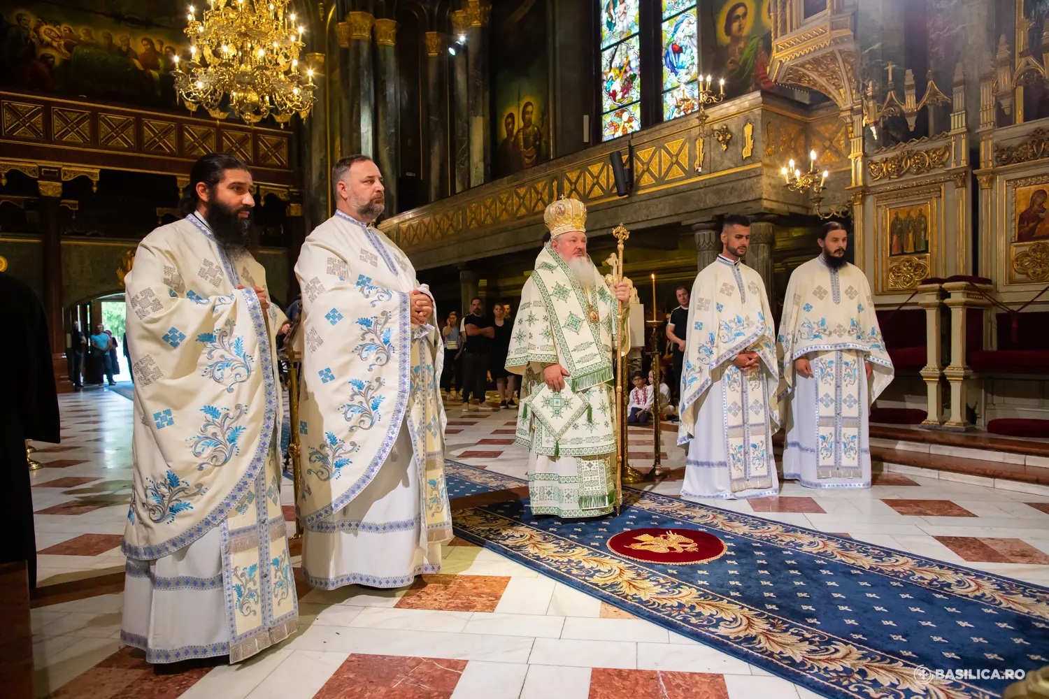 PS Varlaam a oficiat slujba de mulțumire pentru anul trecut și de binecuvântare pentru Noul An Bisericesc