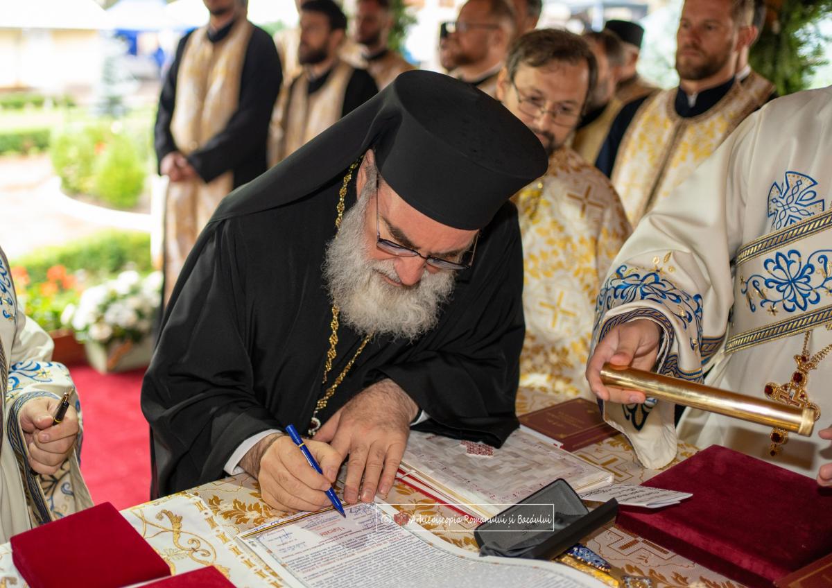 Sfințire de paraclis la Asociația „Sfântul Voievod Ștefan cel Mare” – Hârja, judeţul Bacău