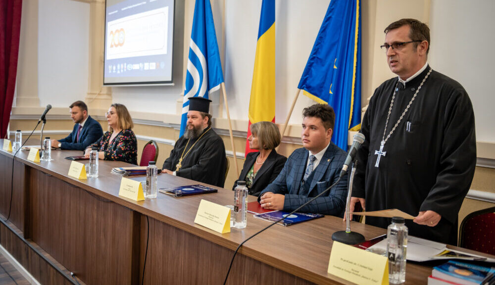 Foto: arhiepiscopiaaradului.ro Simpozion internațional la Școala doctorală de teologie din Arad, în cadrul manifestărilor dedicate Bicentenarului Teologiei arădene (1822-2022)