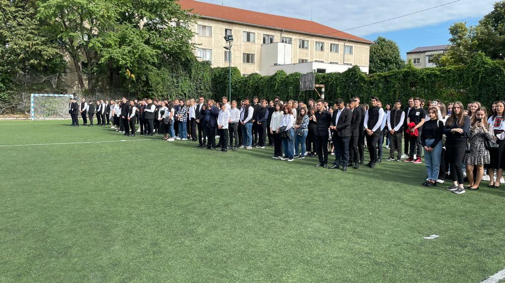 Debut de an școlar sub semnul binecuvântării arhierești la Seminarul Teologic Liceal Ortodox „Sfântul Gheorghe” din Botoșani