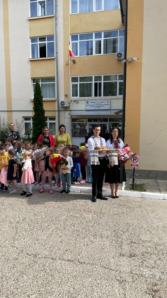 Debut de an școlar sub semnul binecuvântării arhierești la Seminarul Teologic Liceal Ortodox „Sfântul Gheorghe” din Botoșani