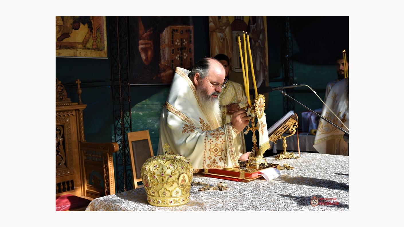 PS Ignatie: „Toate crizele care se instaurează la nivel mondial au în spate ceva mult mai profund. Este vorba de falimentul moral al societății moderne”