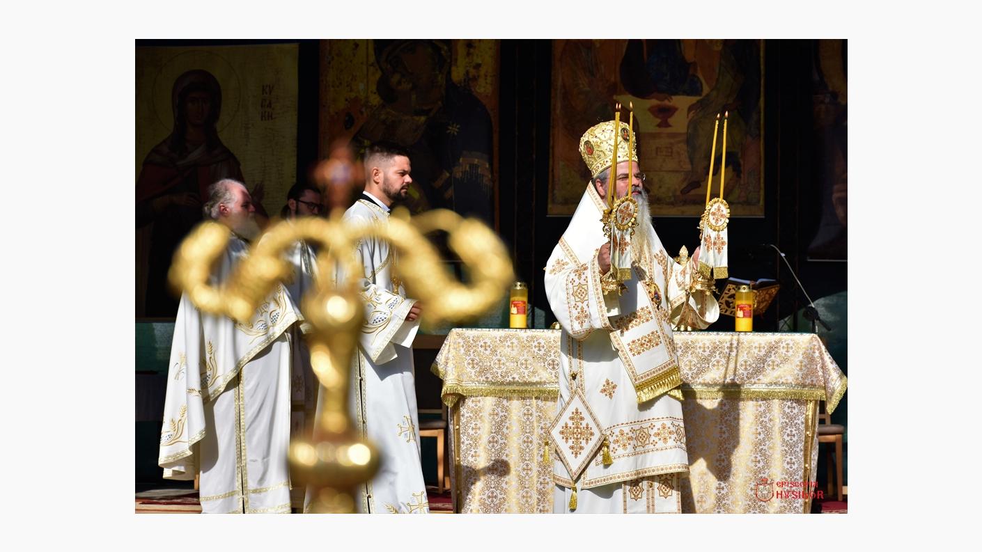 PS Ignatie: „Toate crizele care se instaurează la nivel mondial au în spate ceva mult mai profund. Este vorba de falimentul moral al societății moderne”