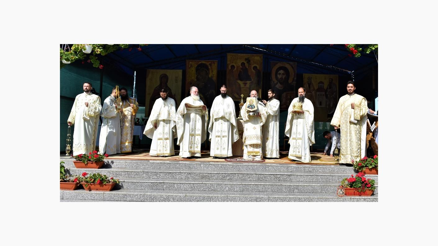 PS Ignatie: „Toate crizele care se instaurează la nivel mondial au în spate ceva mult mai profund. Este vorba de falimentul moral al societății moderne”