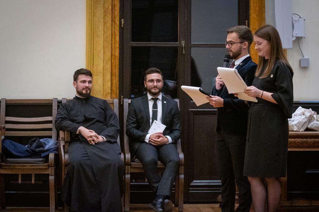 Formal de deschidere a anului universitar, la Colegiul „Sfântul Nicolae”