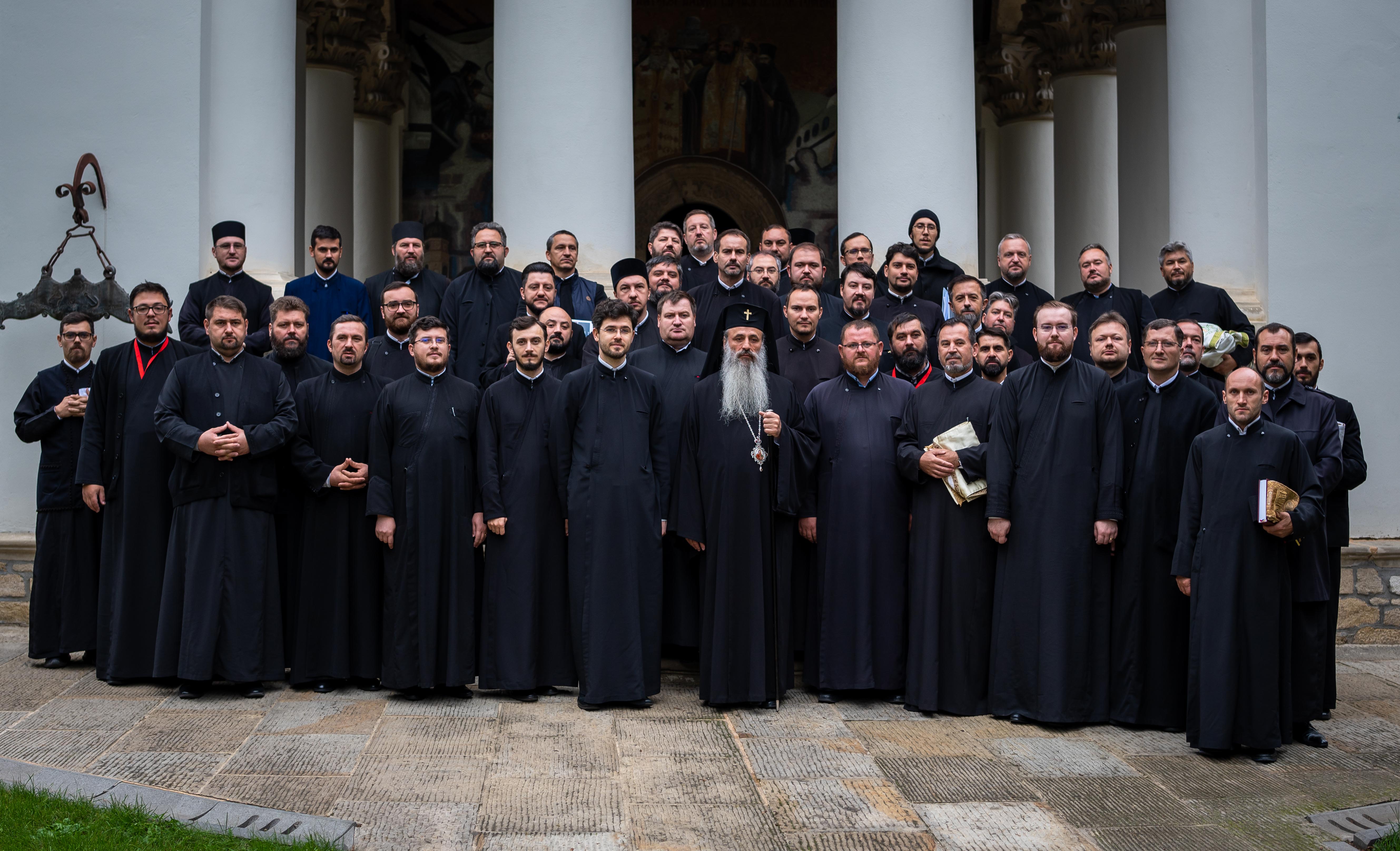 (Video) Cursurile pentru obținerea gradelor în preoție la Iași