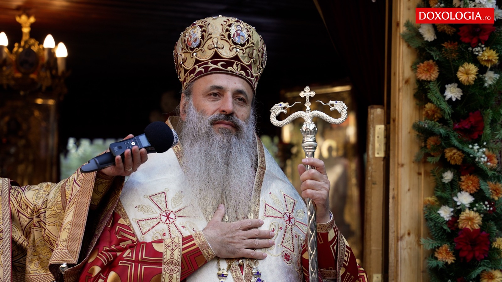 Slujbă arhierească la Mănăstirea „Înălțarea Sfintei Cruci” din Brusturi, Neamț