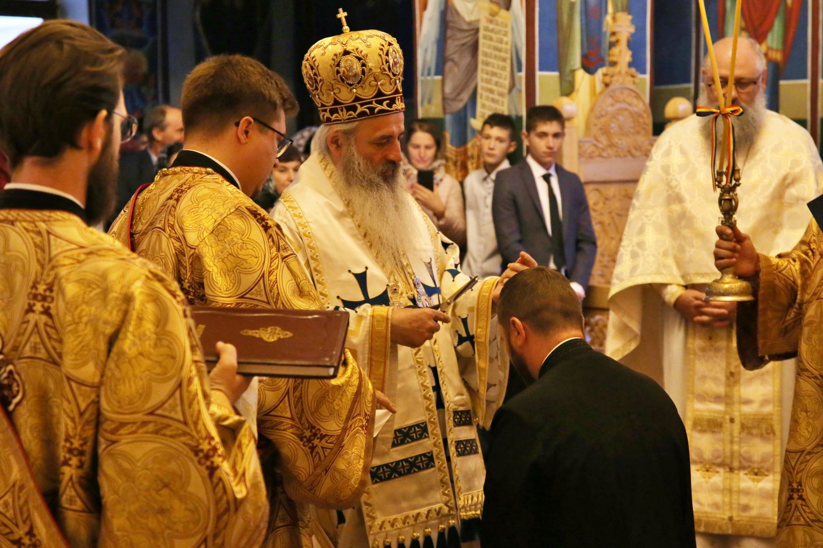 Început de an școlar la Seminarul Teologic „Sfântul Vasile cel Mare” și la Școala „Varlaam Mitropolitul”