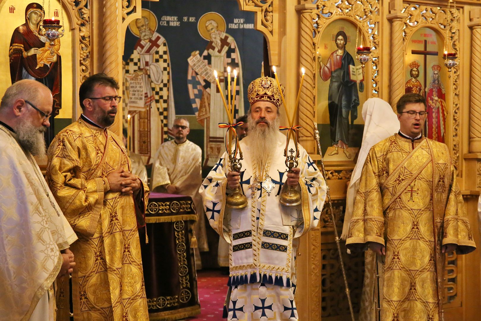 Început de an școlar la Seminarul Teologic „Sfântul Vasile cel Mare” și la Școala „Varlaam Mitropolitul”