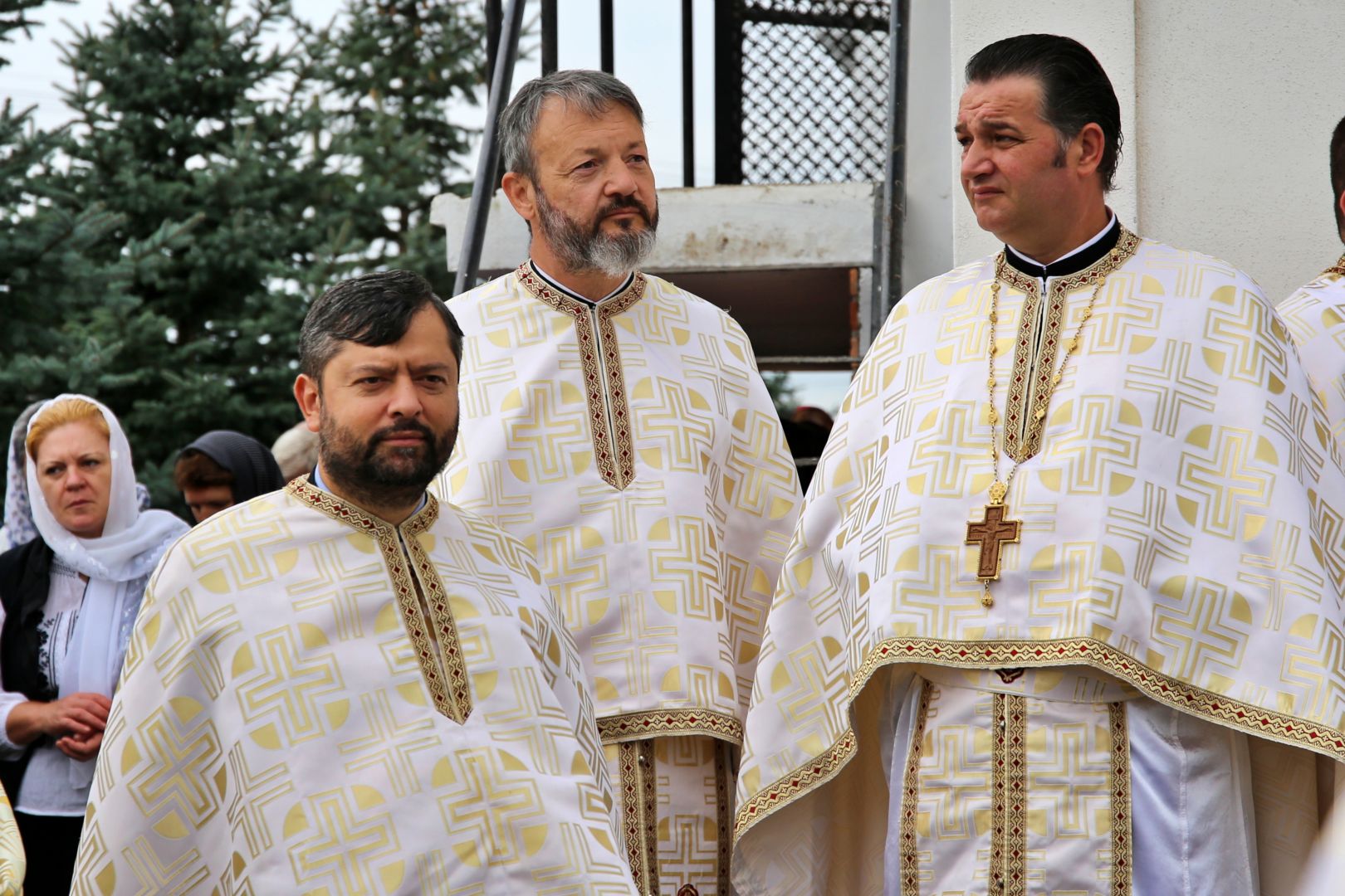 Slujbă de binecuvântare la Parohia Podoleni din județul Neamț