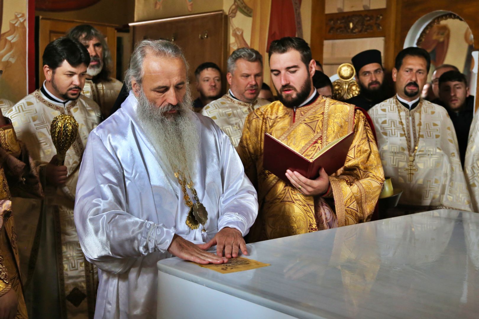 O biserică închinată Sfântului Nectarie Taumaturgul, sfințită de doi ierarhi la Tașca