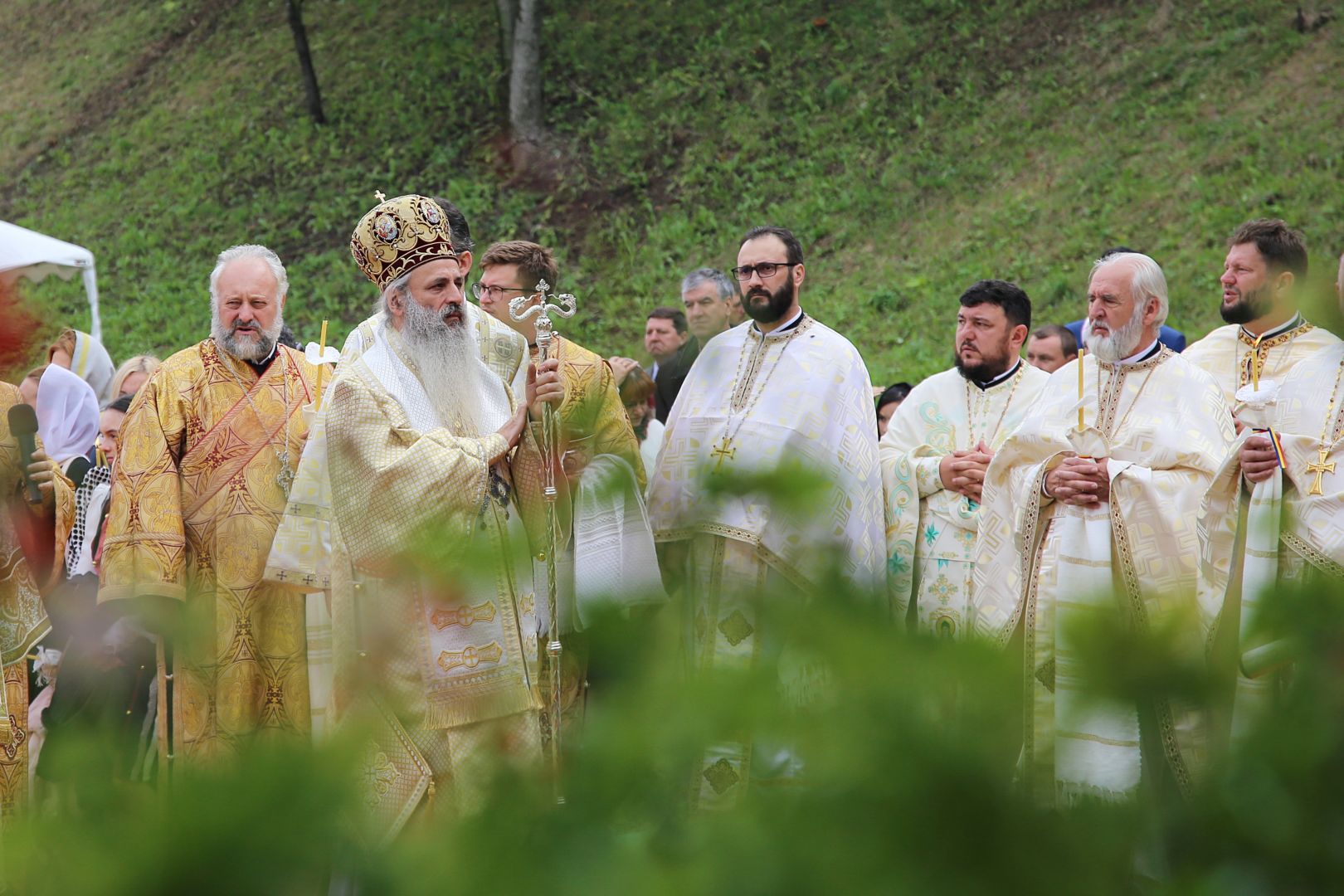 O biserică închinată Sfântului Nectarie Taumaturgul, sfințită de doi ierarhi la Tașca