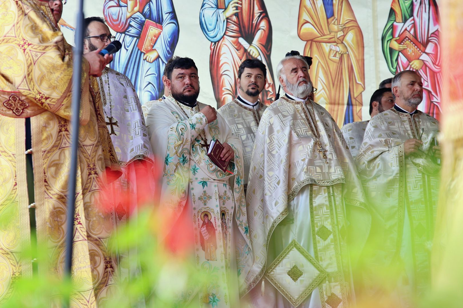 O biserică închinată Sfântului Nectarie Taumaturgul, sfințită de doi ierarhi la Tașca