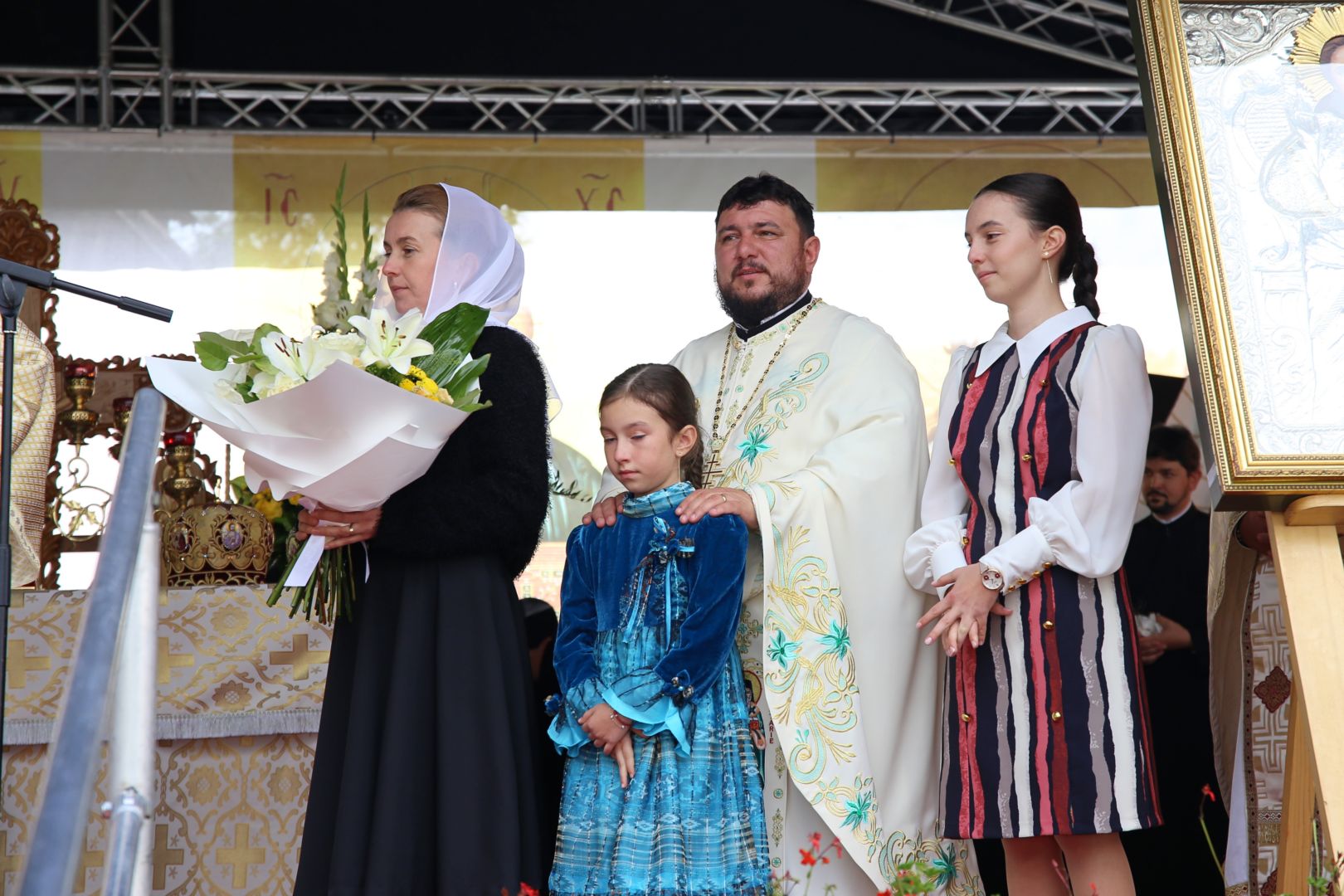 O biserică închinată Sfântului Nectarie Taumaturgul, sfințită de doi ierarhi la Tașca