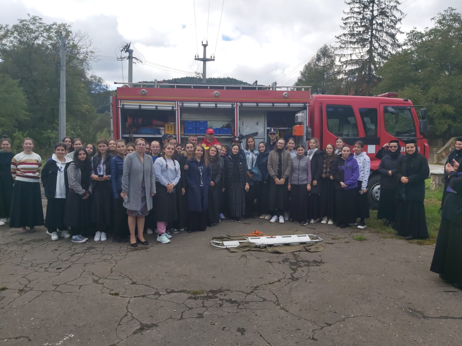 Instructaj în domeniul situațiilor de urgență, la Seminarul Teologic Ortodox „Sfânta Cuvioasă Parascheva” – Agapia