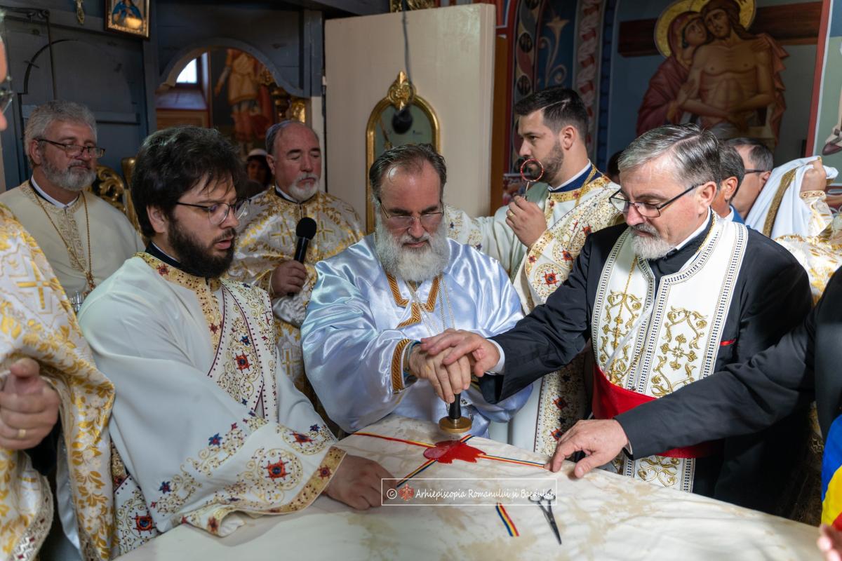 Biserica Parohiei Luțca, Protopopiatul Roman, a fost resfinţită