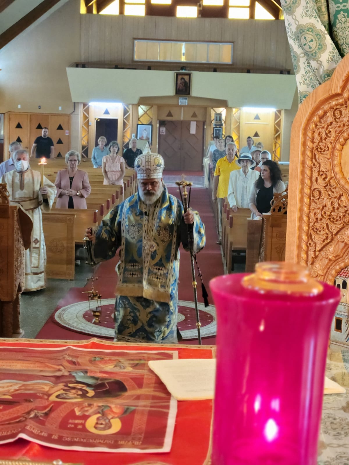 Praznicul Nașterii Maicii Domnului la Catedrala Episcopală „Sfântul Mare Mucenic Gheorghe” din Saint-Hubert, Quebec