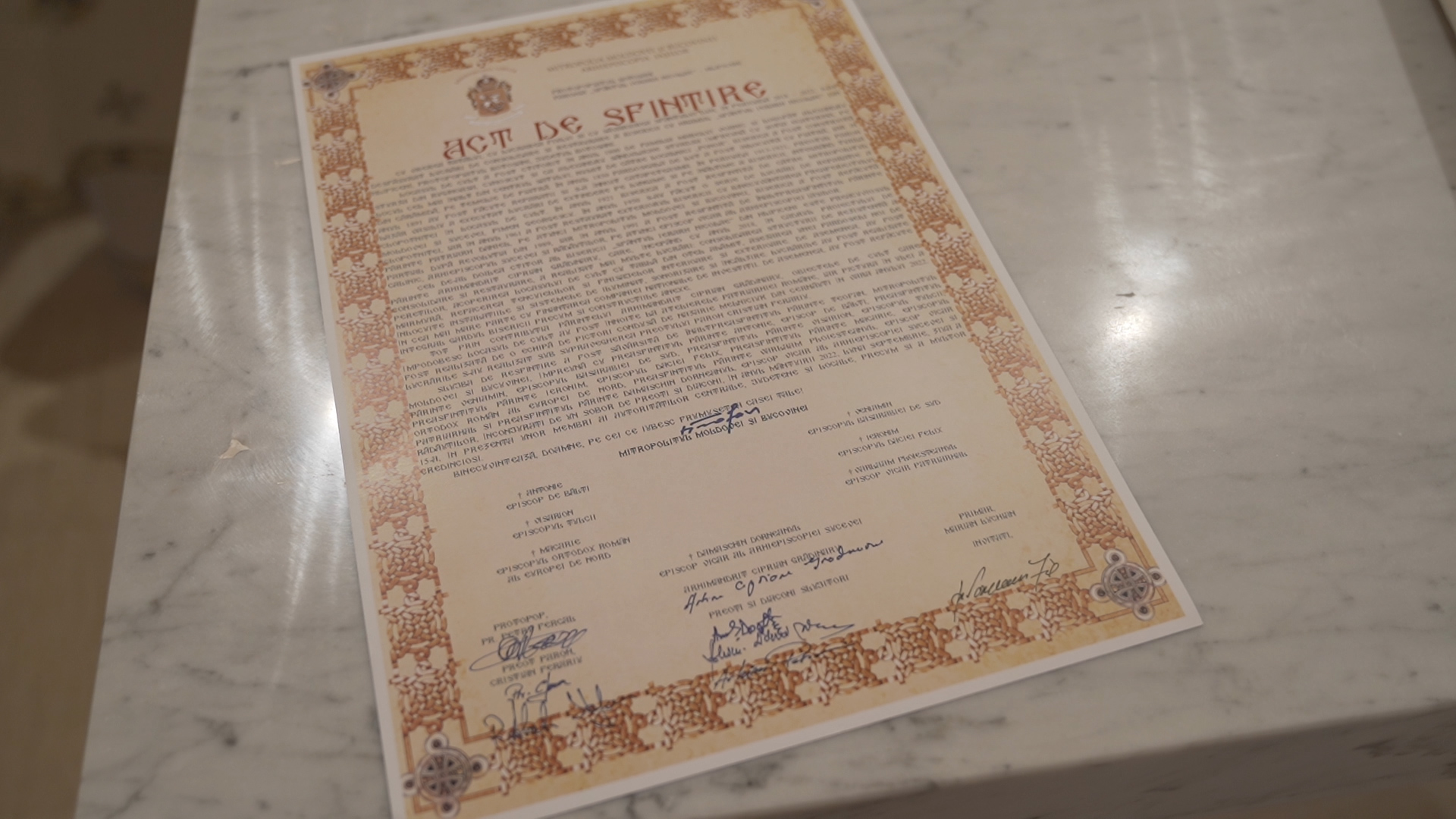 Foto: Constantin Comici Biserica „Sfântul Nicolae” din Hlipiceni, târnosită de opt ierarhi ai Bisericii noastre