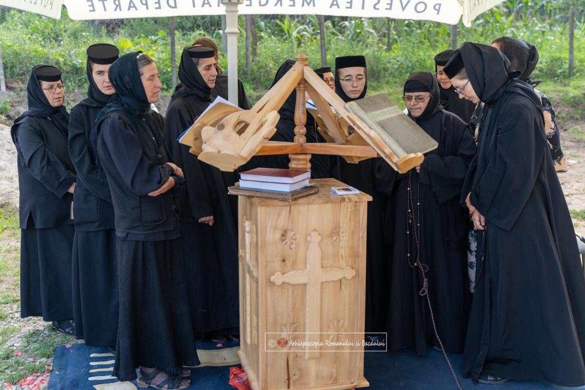 Sfântul Ierarh Varlaam, prăznuit în Parohia Slobozia Bacău II, Protoieria Sascut