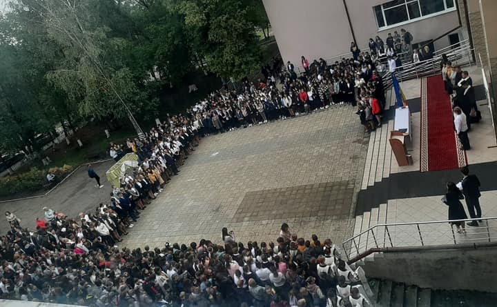 Liceul „Mihai Eminescu” din Fălești, sfințit de către PS Antonie