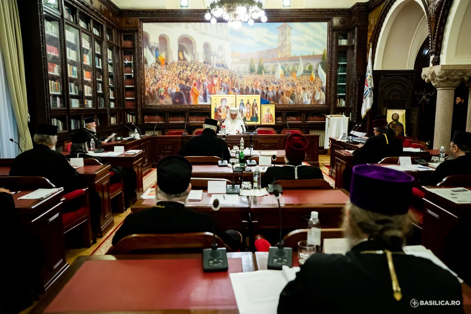 Doi părinți dragi românilor contemporani, Dionisie Ignat și Petroniu Tănase, în atenția Sinodului Mitropoliei Munteniei