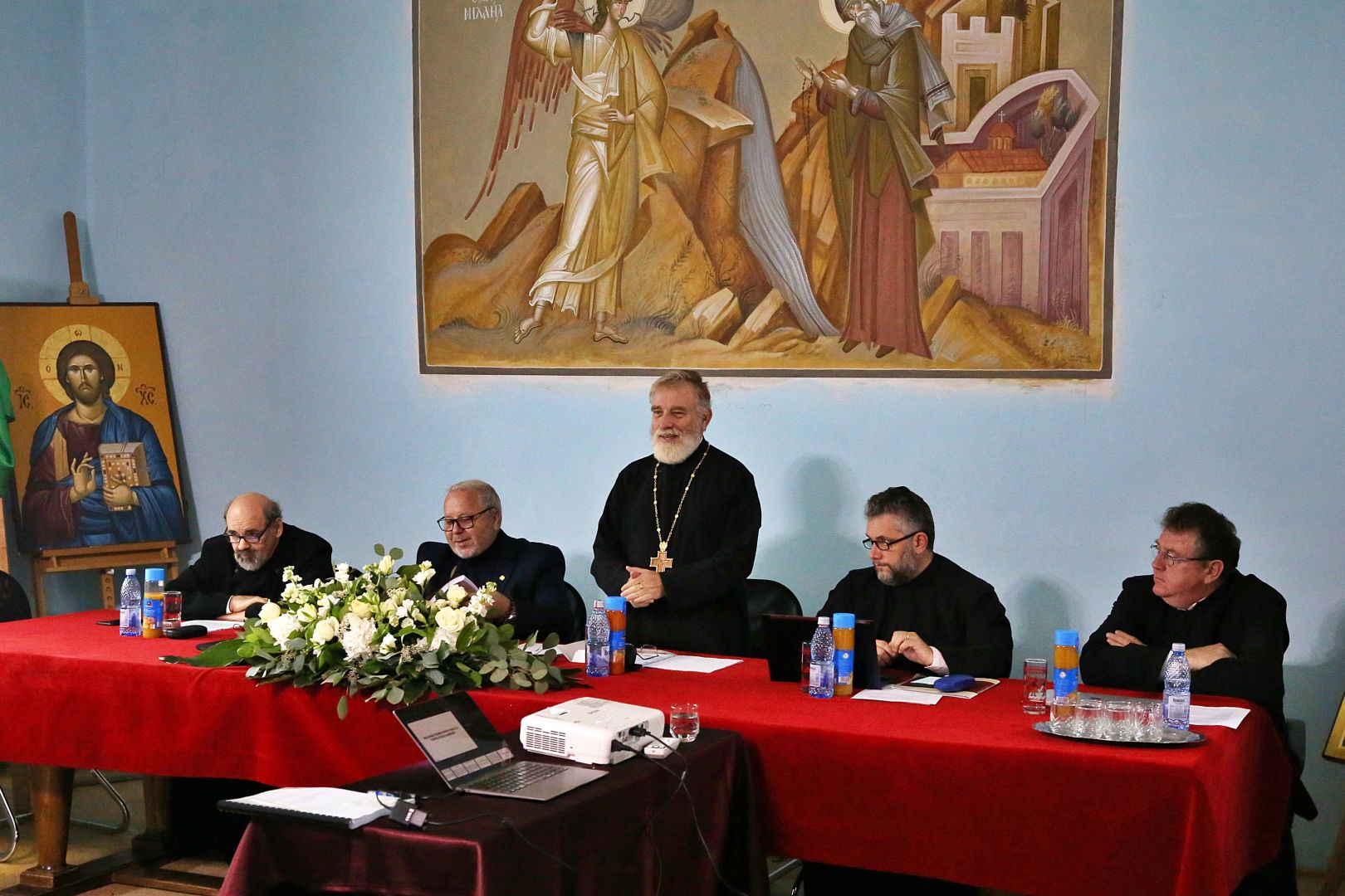 Foto: Flavius Popa Noi doctori la Facultatea de Teologie Ortodoxă din Iași: S-au susținut patru teze de doctorat din domeniile Teologie Sistematică și Teologie Istorică