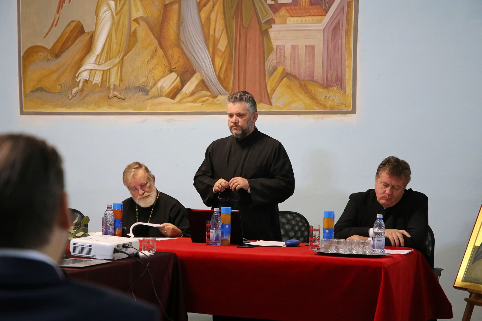 Foto: Flavius Popa Noi doctori la Facultatea de Teologie Ortodoxă din Iași: S-au susținut patru teze de doctorat din domeniile Teologie Sistematică și Teologie Istorică