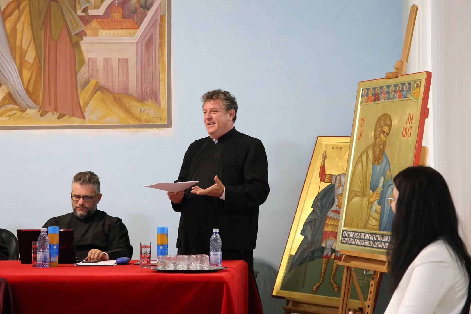 Foto: Flavius Popa Noi doctori la Facultatea de Teologie Ortodoxă din Iași: S-au susținut patru teze de doctorat din domeniile Teologie Sistematică și Teologie Istorică