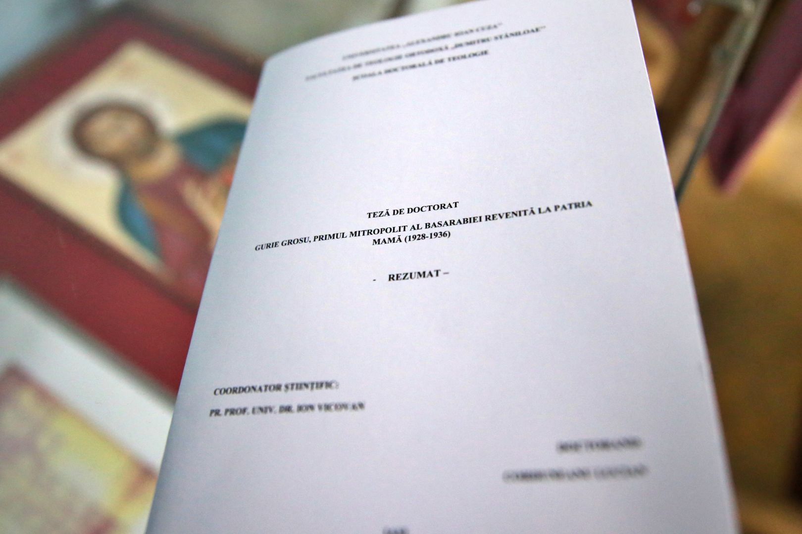 Foto: Flavius Popa Noi doctori la Facultatea de Teologie Ortodoxă din Iași: S-au susținut patru teze de doctorat din domeniile Teologie Sistematică și Teologie Istorică