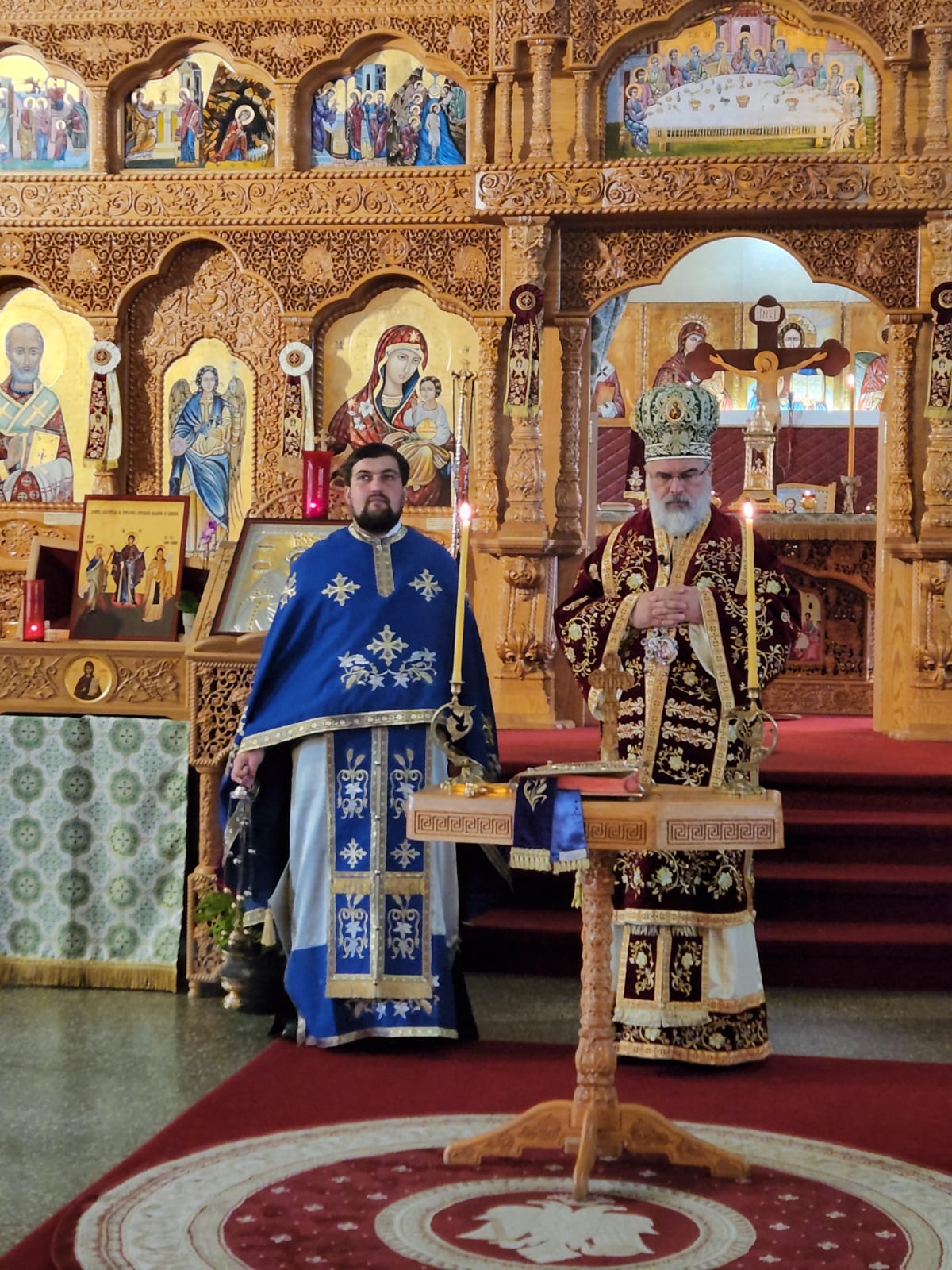 Începutul anului nou bisericesc la Catedrala Episcopală „Sfântul Mare Mucenic Gheorghe” din Saint-Hubert, Quebec
