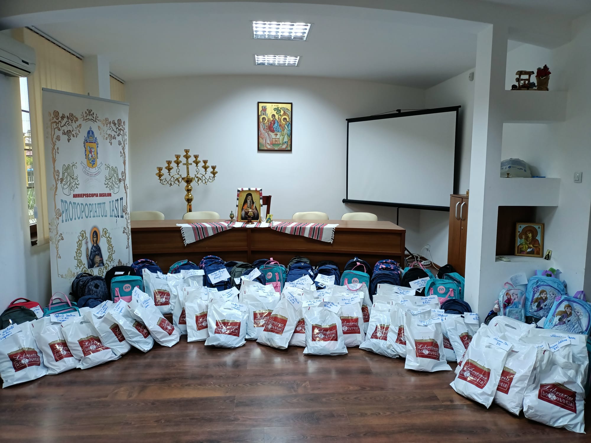 Campania „Ghiozdănelul tău – bucuria mea” a ajuns la final