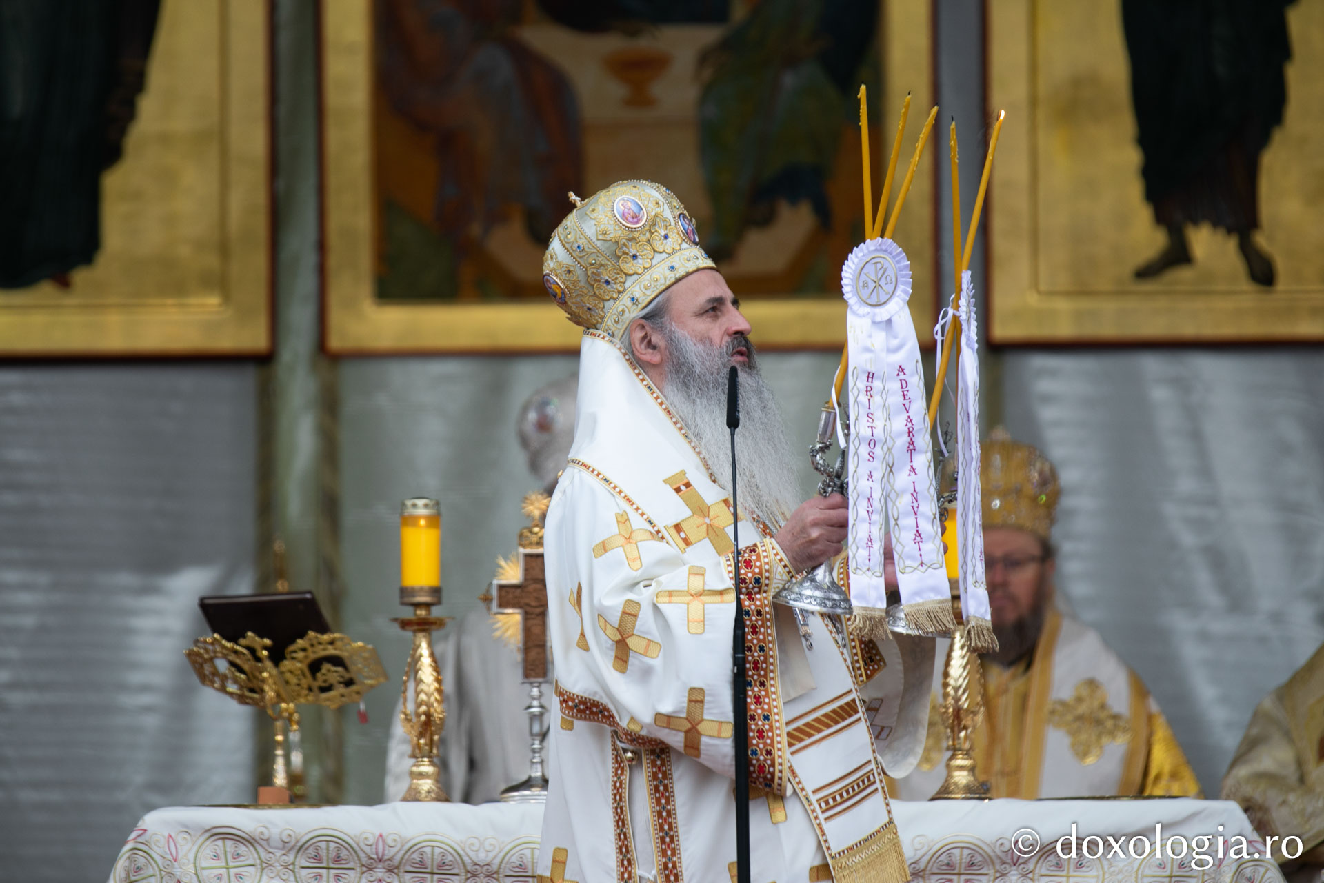 Hram 2022: 35000 de credincioși s-au rugat într-un glas la Iași, de ziua Sfintei Cuvioase Parascheva